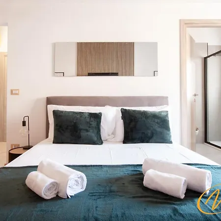 Nuccia Luxury And - Terrace, Bright Glass Lounge, 200mt To Metro-5min To Vatican, A-c Lejlighed Rom