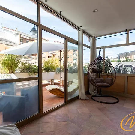 Nuccia Luxury And - Terrace, Bright Glass Lounge, 200mt To Metro-5min To Vatican, A-c * Rom