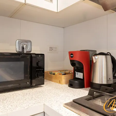 Nuccia Luxury And - Terrace, Bright Glass Lounge, 200mt To Metro-5min To Vatican, A-c